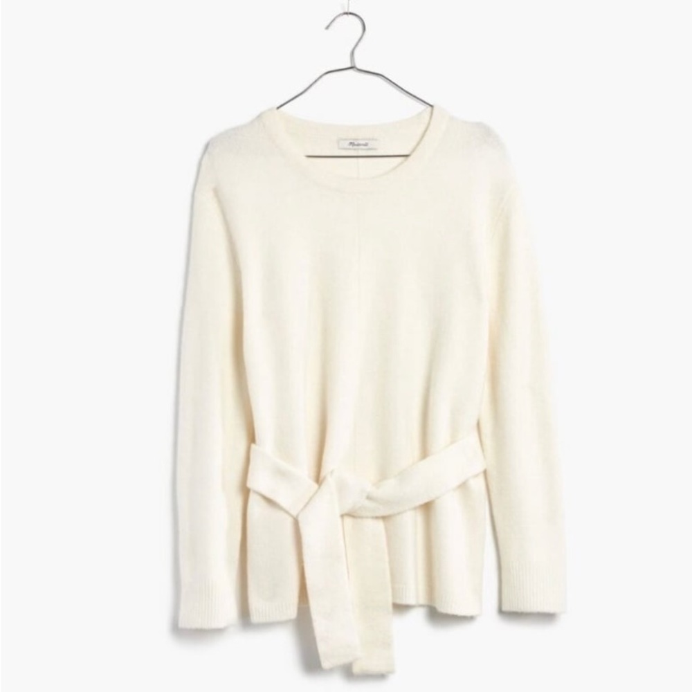 Madewell $88 Tie-Front Wrap Sweater
F8874 Bright Ivory